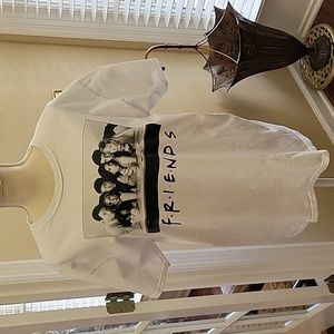 FRIENDS white short sleeve tee shirt photo and logo on front 100% cotton Large …